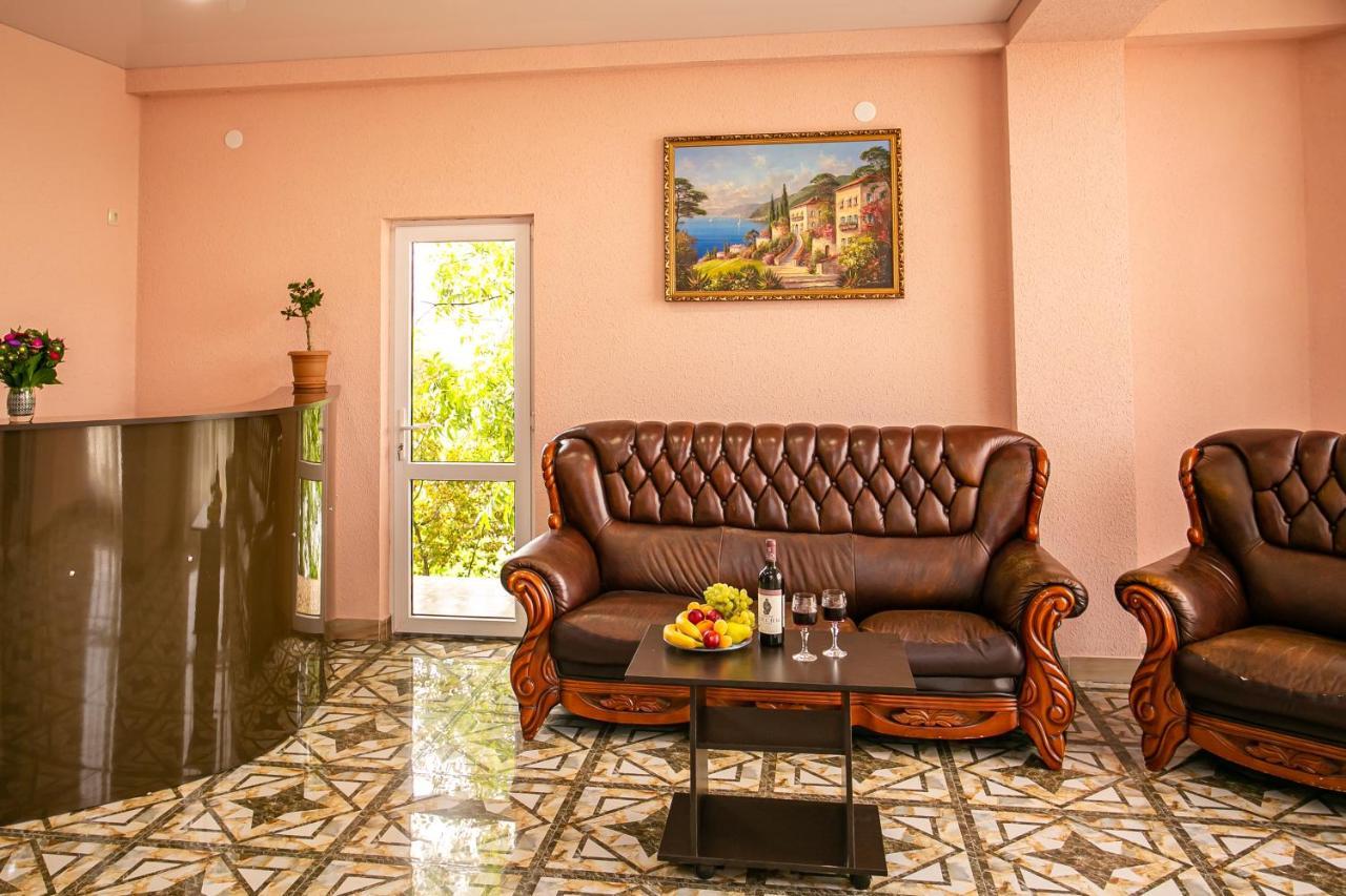 Sanzazila Hotel Gudauta Exterior foto